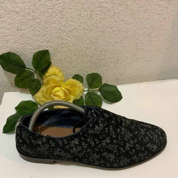 Tom’s Broque textile lace up shoes blue floral Size US 11 - Picture 1 of 12